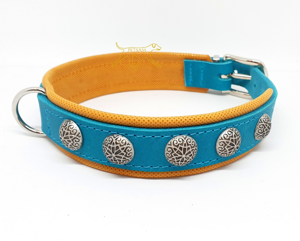 Fettleder Halsband & Kugelnieten mit Unterlegung